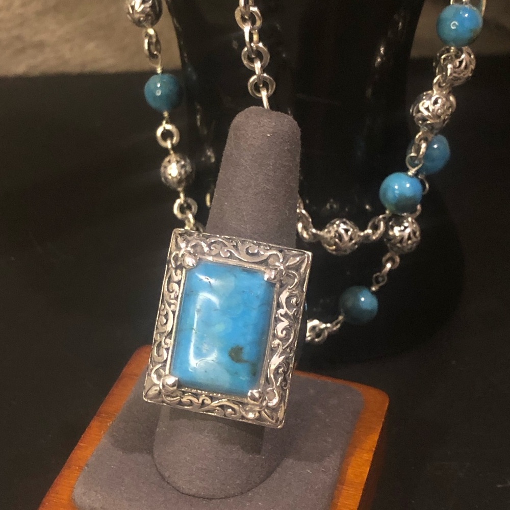 LOIS HILL Sterling Silver & Oversized Turquoise Cabochon Gemstone Cocktail Ring - Picture 9 of 17